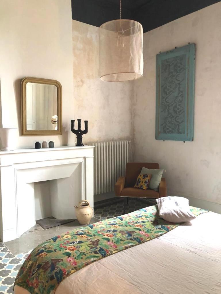 B&B Maison Felisa Sabran Exterior photo